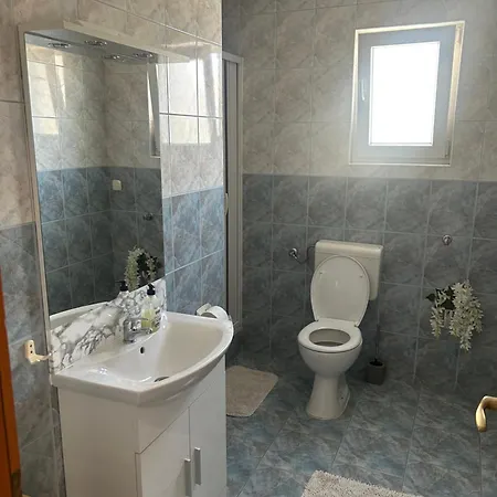 Casa de hóspedes Ana 3*